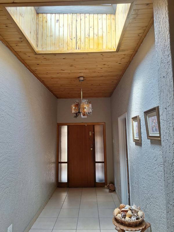 5 Bedroom Property for Sale in Orkney North West